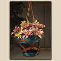 Expandable Flower Pot Holder