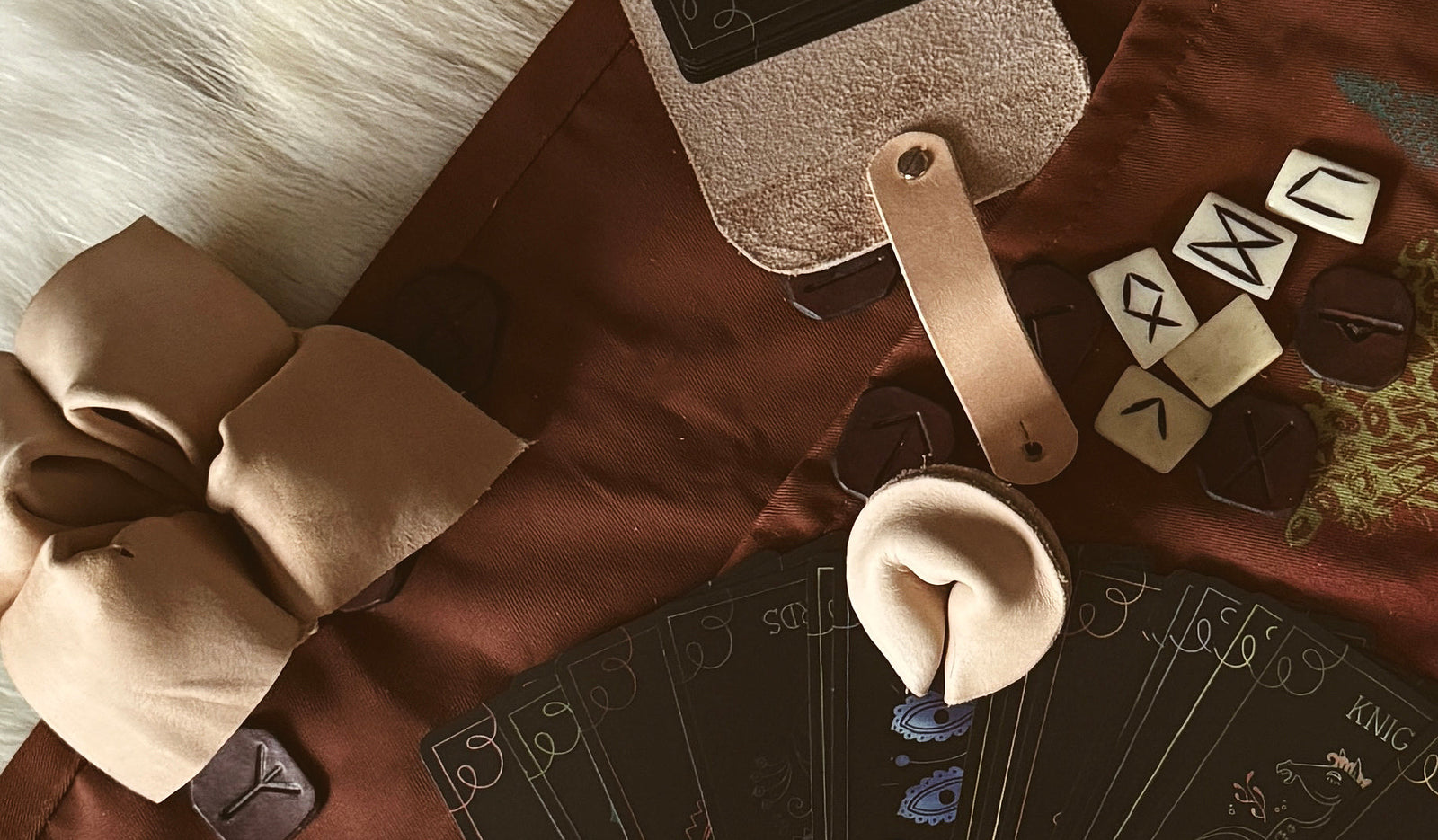 Collection Bonne Fortune : Trois projets en cuir pour fêter la nouvelle année