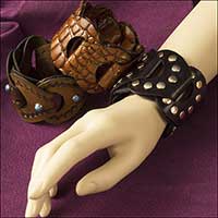 Modèle de bracelet à maillons en cuir