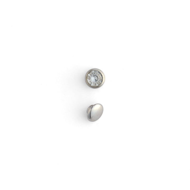 Rivets en cristal synthétique
