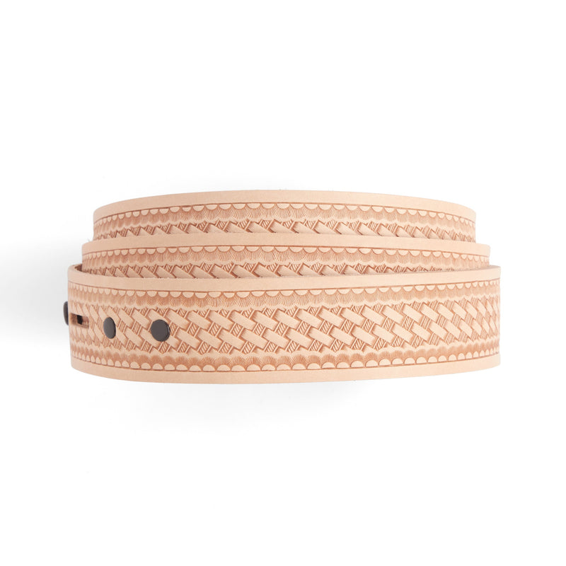 Ébauche de ceinture estampée en vannerie et bord festonné