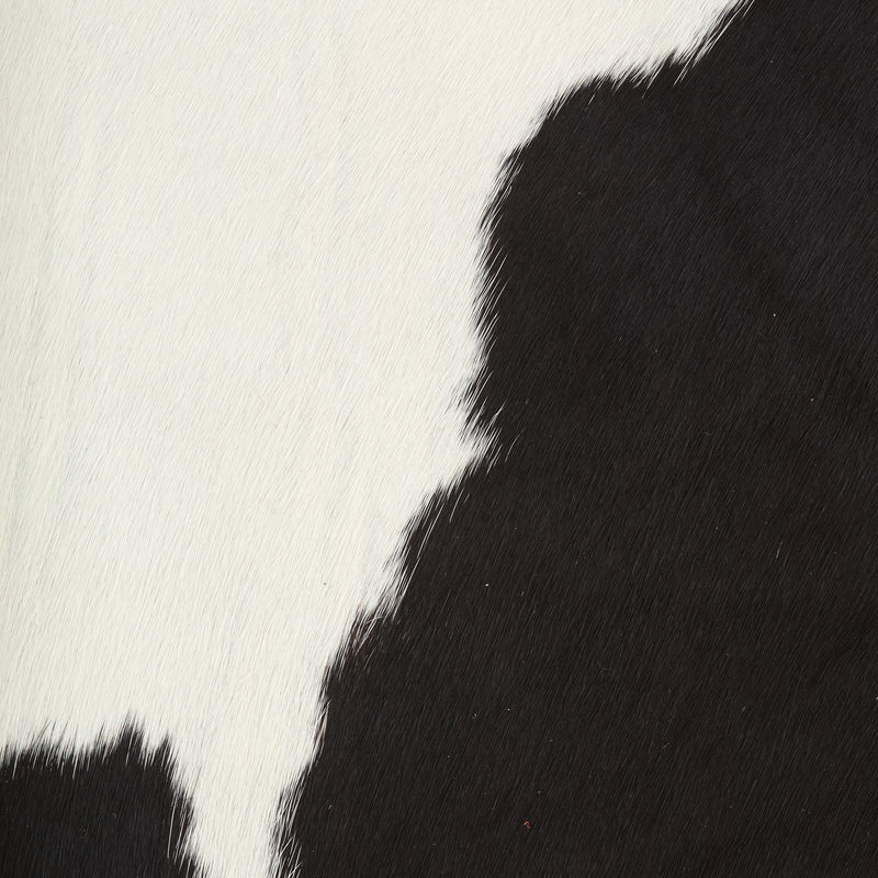 Hair-On Cowhide Rugs Black & White