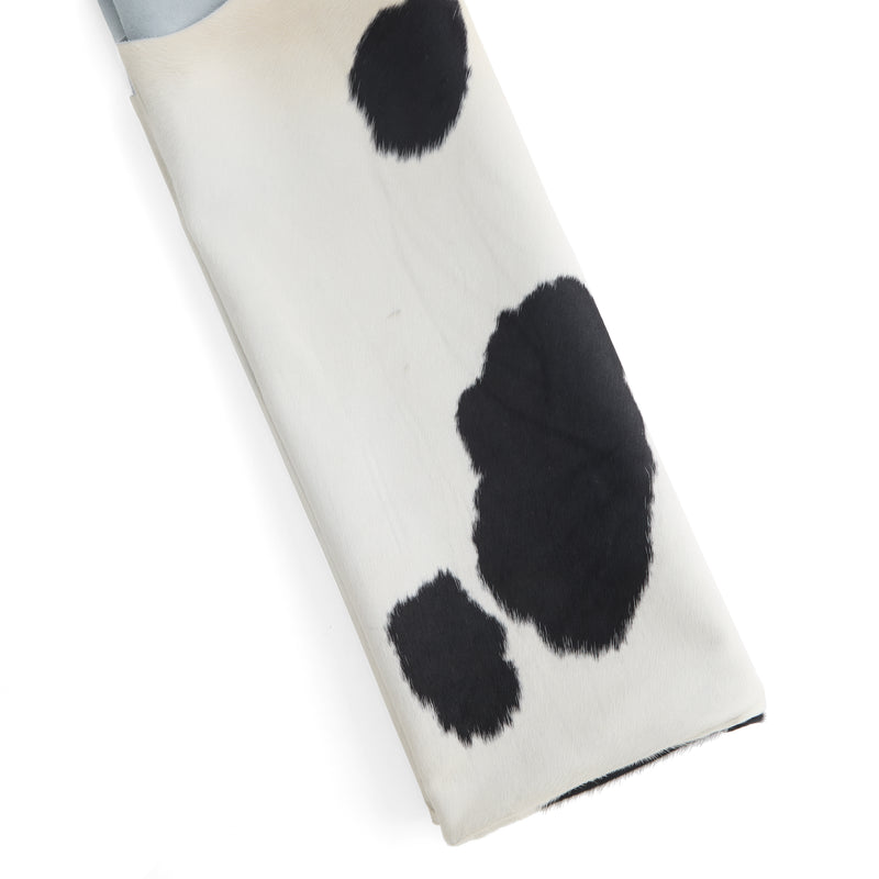 Hair-On Cowhide Rugs Black & White